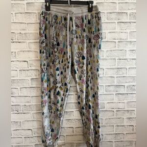 Secret Treasures gray forest critters pajama bottoms super soft Small 4/6
